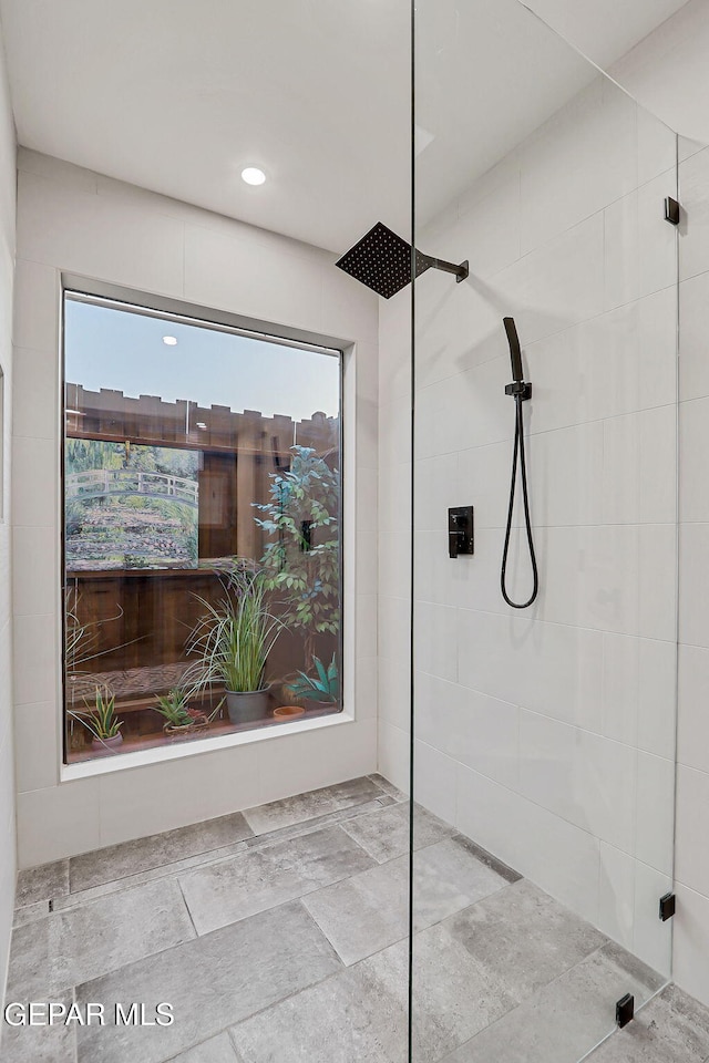 840 Tepic Dr, El Paso, TX 79912 - full bathroom with walk in shower and recessed lighting