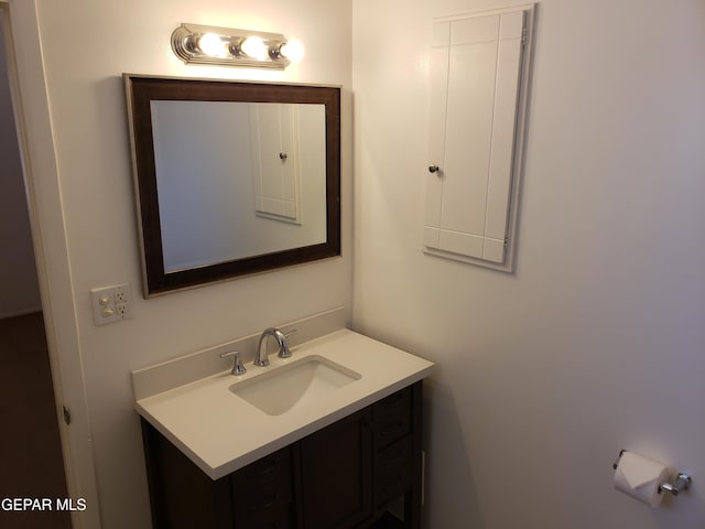 10173 Lakeview Dr, El Paso, TX 79924 - bathroom featuring vanity