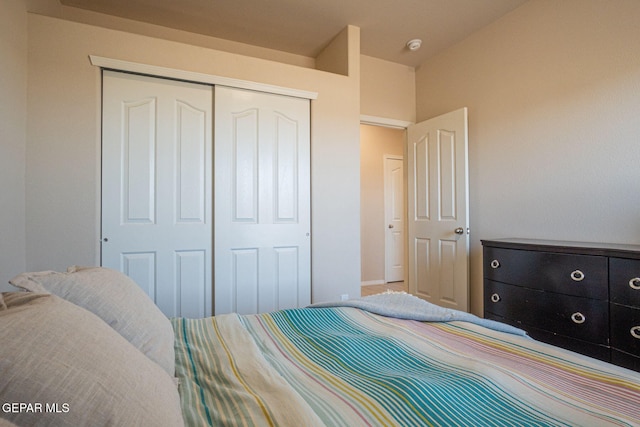 2221 Furtherpoint Pl, El Paso, TX 79911 - bedroom featuring a closet and baseboards