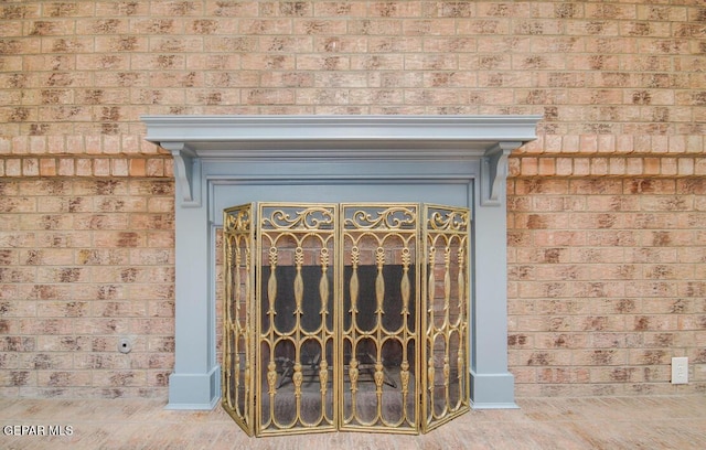 1701 Paul Moran Pl, El Paso, TX 79936 - detailed view of brick siding
