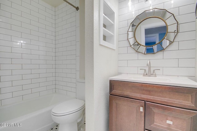 1701 Paul Moran Pl, El Paso, TX 79936 - full bathroom featuring vanity, toilet, shower / tub combination, and tasteful backsplash