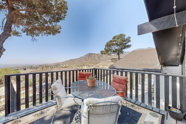 3104 Pagosa Ct, El Paso, TX 79904 - balcony with a mountain view and outdoor dining area