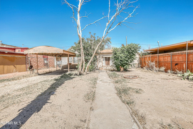 124 N Toledo Pl, El Paso, TX 79905 - view of yard