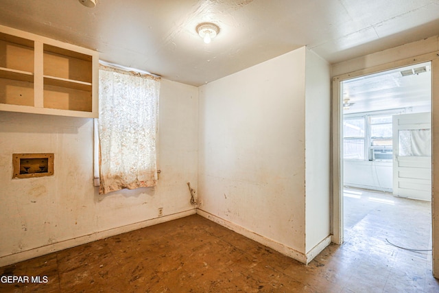 124 N Toledo Pl, El Paso, TX 79905 - empty room featuring baseboards