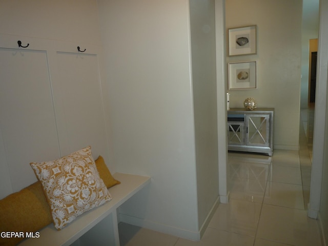 5868 Valley Palm Dr, El Paso, TX 79932 - mudroom featuring tile patterned floors and baseboards