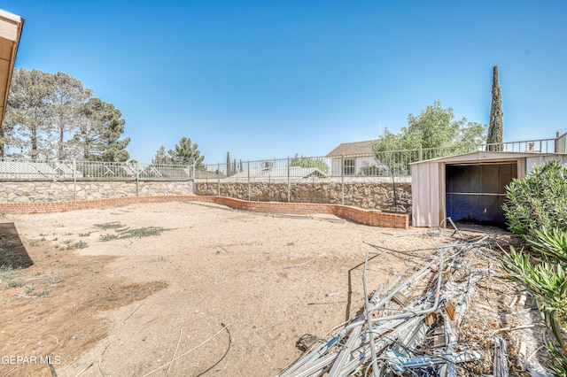 11513 Cree Ct, El Paso, TX 79936 - view of fenced backyard
