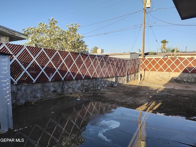 338 Maricela Dr, El Paso, TX 79915 - view of gate