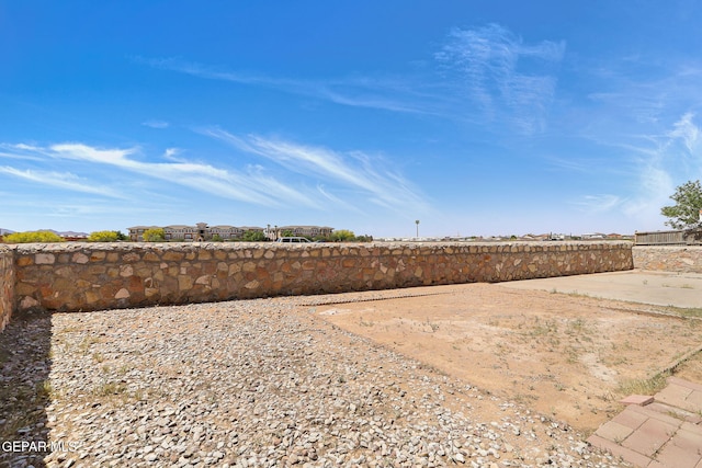 5261 Roger Maris Dr, El Paso, TX 79934 - view of yard