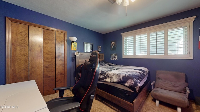 492 Country Oaks Dr, El Paso, TX 79932 - carpeted bedroom featuring ceiling fan