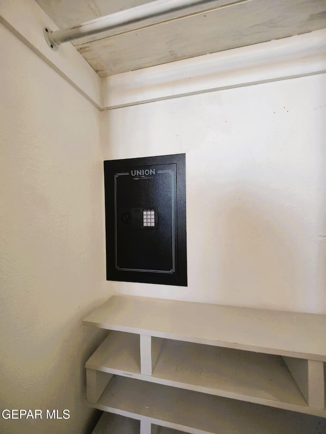 10077 Kirwood St, El Paso, TX 79924 - detailed view
