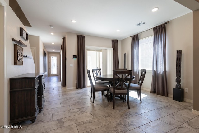 12301 Desert Heights Ct, El Paso, TX 79938 - dining area featuring baseboards and recessed lighting