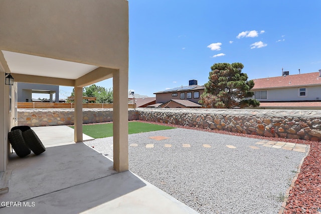 533 Cedarwood Ave, El Paso, TX 79928 - view of patio / terrace