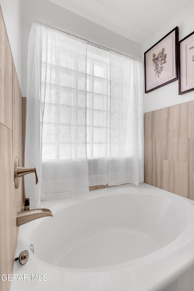 532 Gentry Way, El Paso, TX 79928 - full bath with a bath