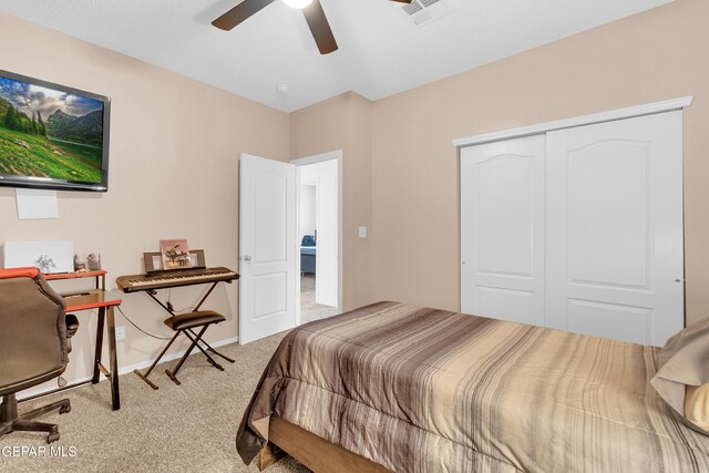 532 Gentry Way, El Paso, TX 79928 - bedroom with carpet, a closet, and ceiling fan