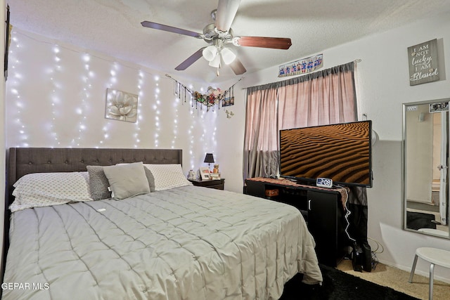 8957 Robert Dr Unit A & B, El Paso, TX 79904 - bedroom featuring carpet flooring and a ceiling fan