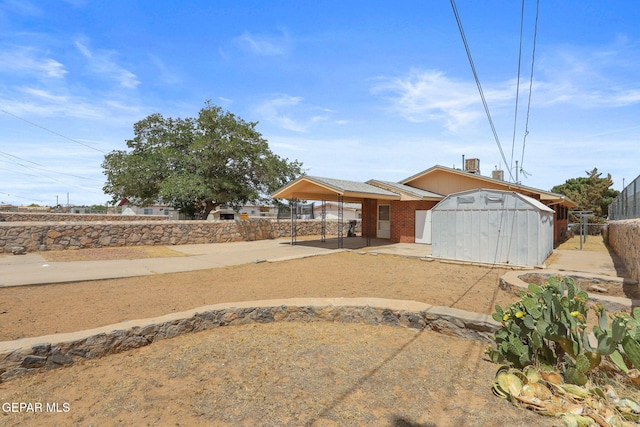 8957 Robert Dr Unit A & B, El Paso, TX 79904 - view of yard