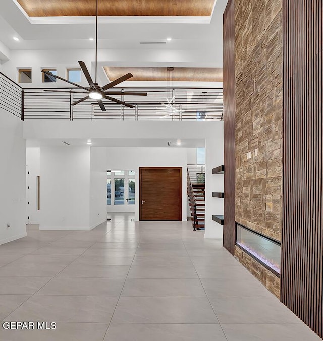 820 W Gate, El Paso, TX 79932 - building lobby with a high ceiling and stairs