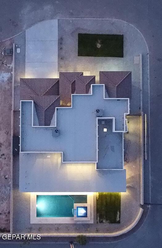 820 W Gate, El Paso, TX 79932 - property floor plan