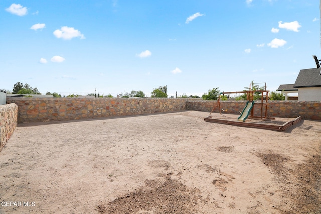 11562 Flor Gloriosa Dr, Socorro, TX 79927 - view of yard