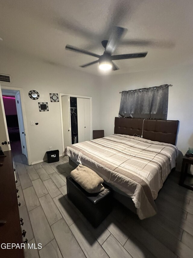 5028 Sagittarius Ave, El Paso, TX 79924 - bedroom with a closet and ceiling fan