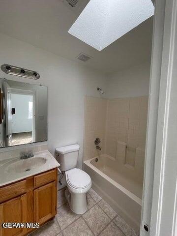 12501 Sombra Fuerte Dr, El Paso, TX 79938 - full bathroom with toilet, vanity, and bathing tub / shower combination
