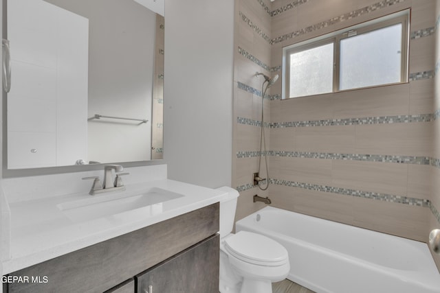 2174 Enchanted Crest Dr, El Paso, TX 79911 - bathroom with vanity, shower / bath combination, and toilet