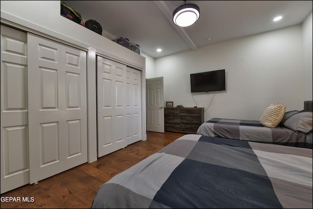 4490 Shadow Willow Dr, El Paso, TX 79922 - bedroom featuring dark wood finished floors and beamed ceiling