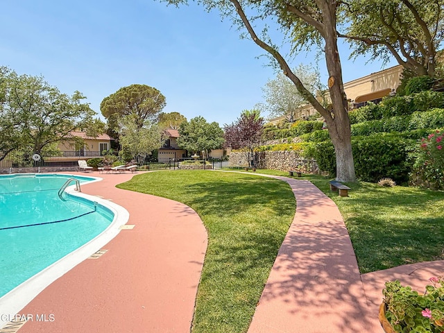 6006 Balcones Ct Unit 19, El Paso, TX 79912 - view of community pool