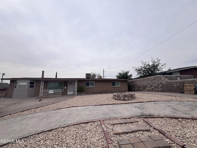 318 Olivia Cir, El Paso, TX 79912 - view of front facade