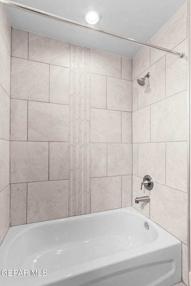 2232 Rocky Terrace Place, El Paso, TX 79911 - bathroom with shower / washtub combination
