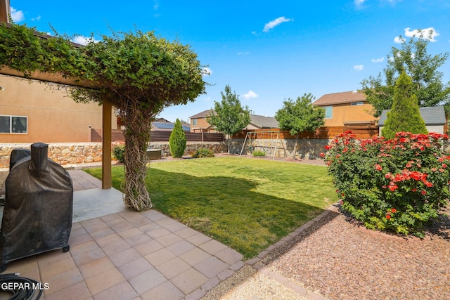 2216 Azure Point Ave, El Paso, TX 79938 - view of yard featuring a patio area