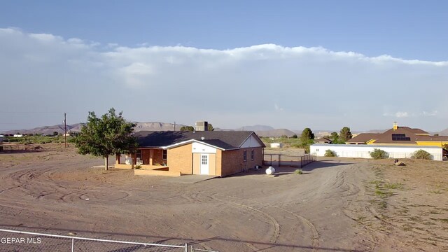 5302 Whispering Wind Dr, Clint, TX 79938 - photo 28