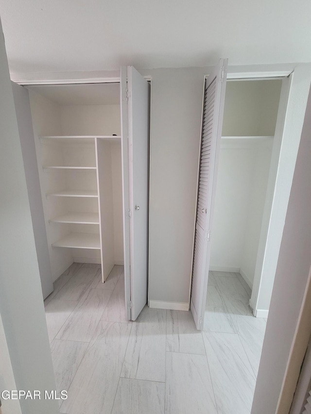2916 Beachcomber, El Paso, TX 79936 - view of closet