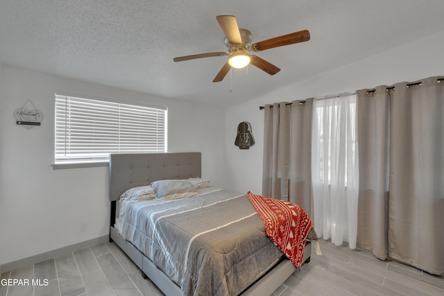 10109 Saigon Dr, El Paso, TX 79925 - bedroom featuring ceiling fan