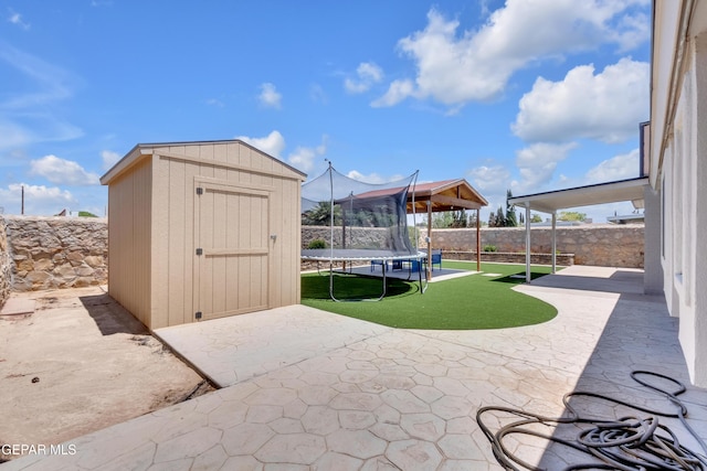 11185 Tenaha Ave, El Paso, TX 79936 - view of patio featuring a trampoline