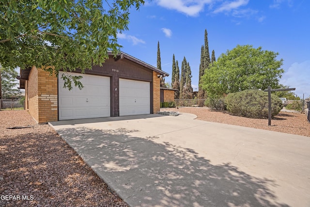 9913 Bomarc St, El Paso, TX 79924 - view of detached garage