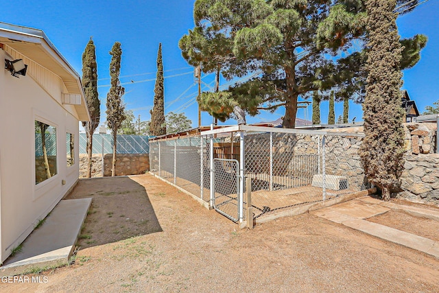 10321 Thor St, El Paso, TX 79924 - view of yard featuring an outdoor structure