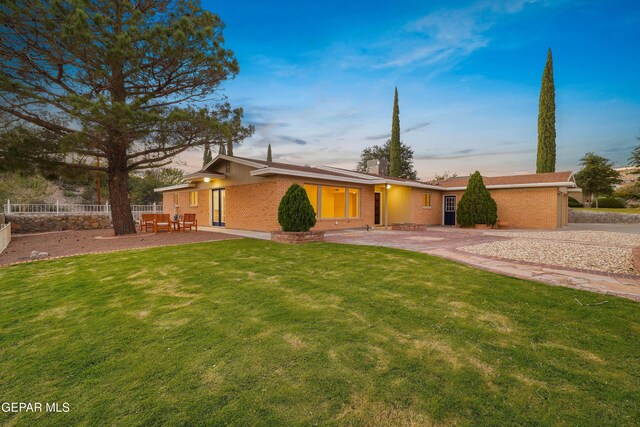 4401 Buckingham Dr, El Paso, TX 79902