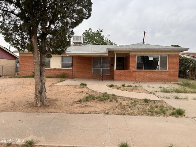 10041 Newcastle Dr, El Paso, TX 79924 - view of front facade featuring brick siding