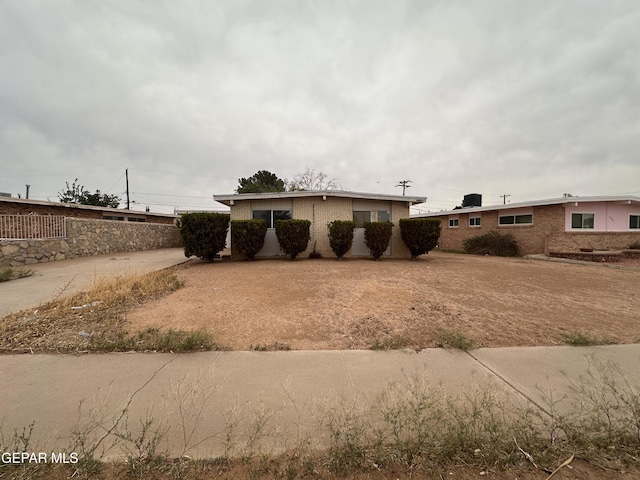 5537 Vancouver St, El Paso, TX 79924 - single story home with brick siding