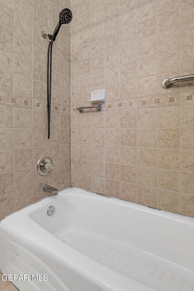 816 Ellis St, El Paso, TX 79903 - full bathroom featuring bathtub / shower combination