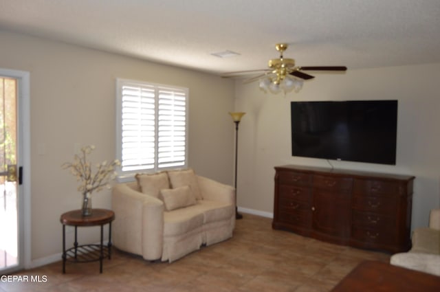 2120 Setting Sun Dr, El Paso, TX 79938 - photo 10