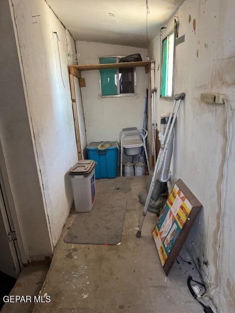 7901 Lirio Rd, El Paso, TX 79915 - view of below grade area