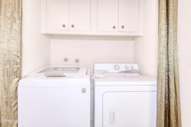11625 Soberana Ln Unit A & B, El Paso, TX 79936 - laundry area with washing machine and dryer