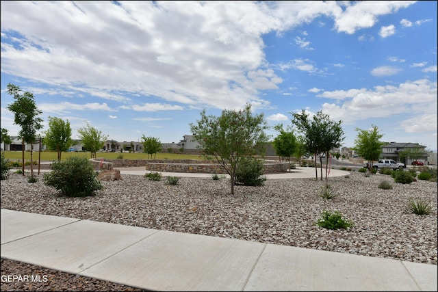 13106 Cleethorpes St, El Paso, TX 79928 - view of yard featuring a residential view