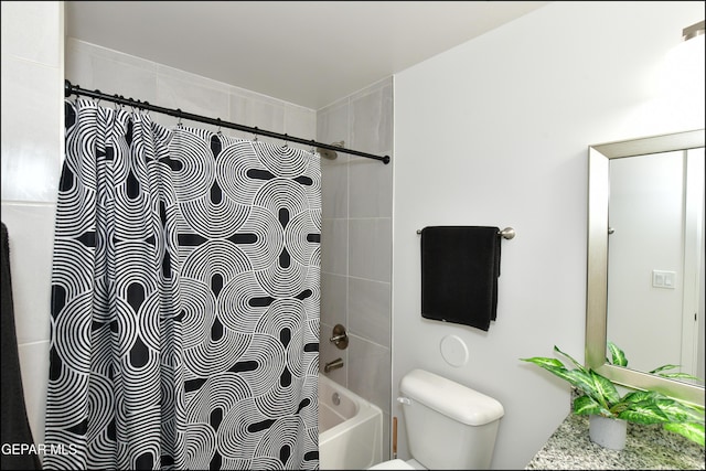 13106 Cleethorpes St, El Paso, TX 79928 - bathroom featuring shower / bath combo with shower curtain, toilet, and vanity