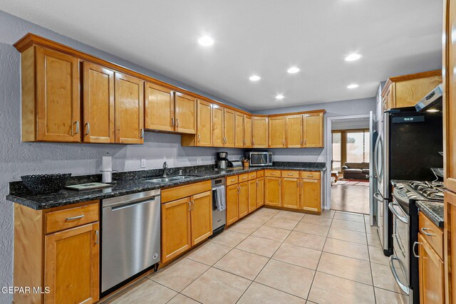 5745 Mira Grande Dr, El Paso, TX 79912 - photo 32