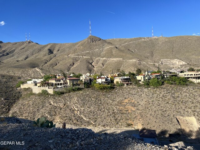 24 Sierra Crest Dr, El Paso, TX 79902