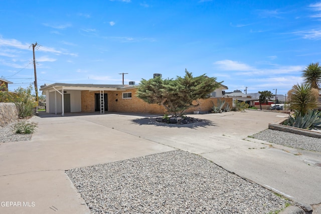 4317 Larchmont Dr, El Paso, TX 79902 - view of front of home with concrete driveway