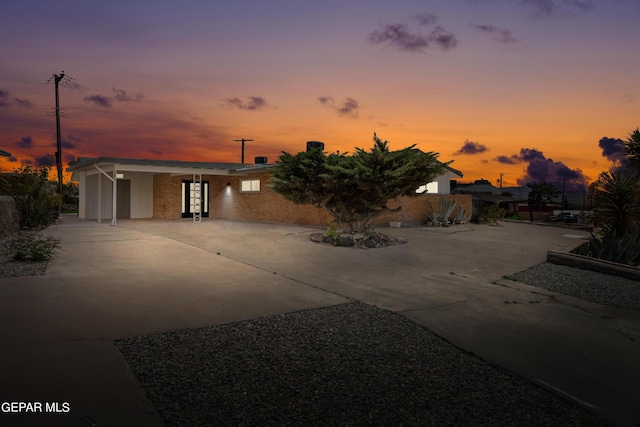 4317 Larchmont Dr, El Paso, TX 79902 - view of front of house featuring concrete driveway